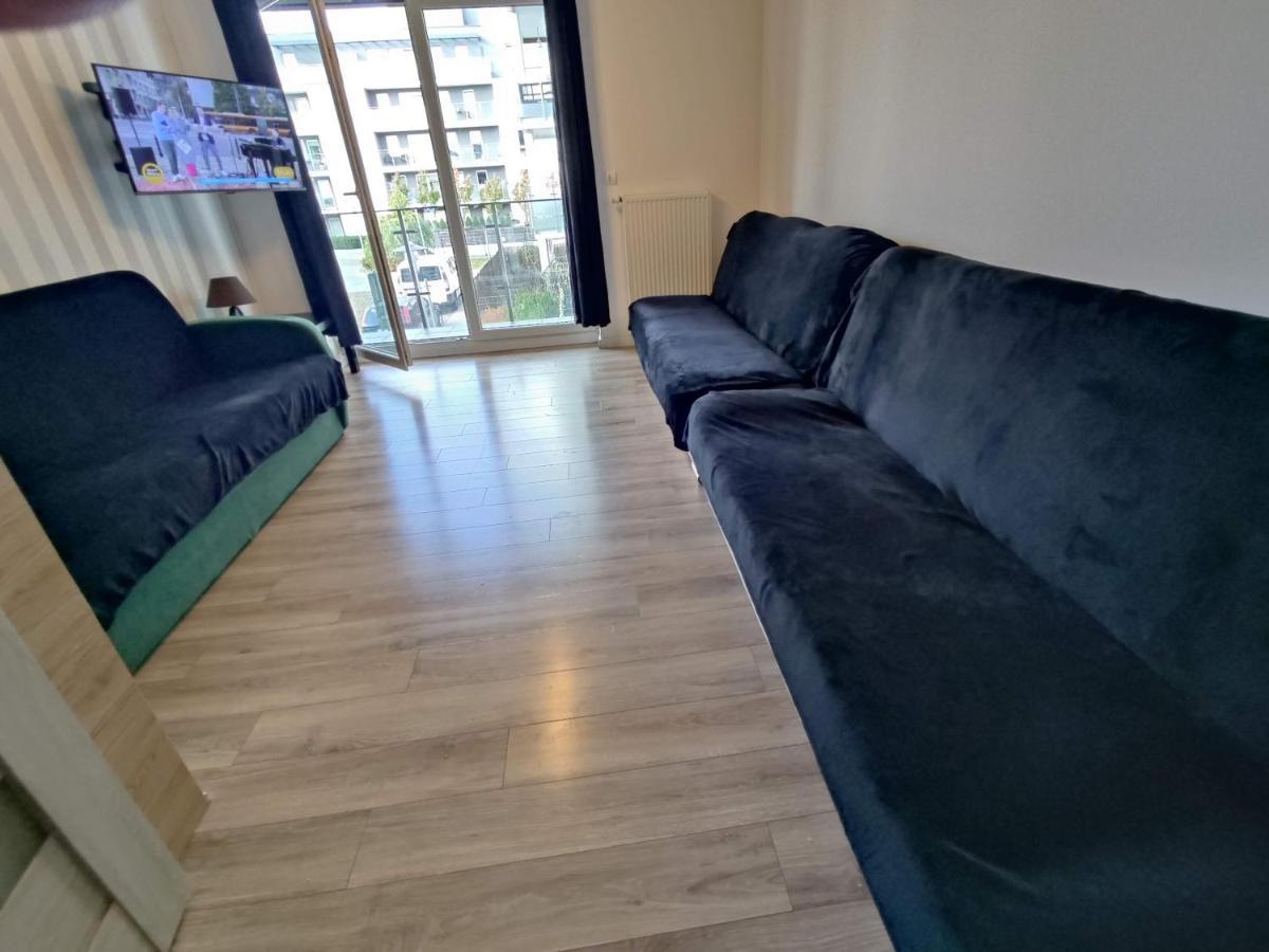 1120 Smialego 41 - Tanie Pokoje W Apartamencie - Samodzielne Zameldowanie - Self Check In Познан Екстериор снимка