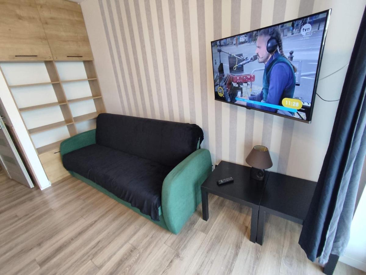 1120 Smialego 41 - Tanie Pokoje W Apartamencie - Samodzielne Zameldowanie - Self Check In Познан Екстериор снимка