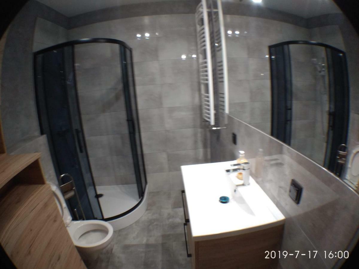 1120 Smialego 41 - Tanie Pokoje W Apartamencie - Samodzielne Zameldowanie - Self Check In Познан Екстериор снимка