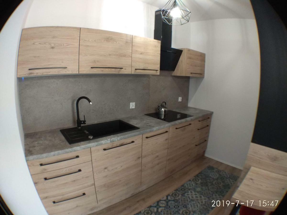 1120 Smialego 41 - Tanie Pokoje W Apartamencie - Samodzielne Zameldowanie - Self Check In Познан Екстериор снимка
